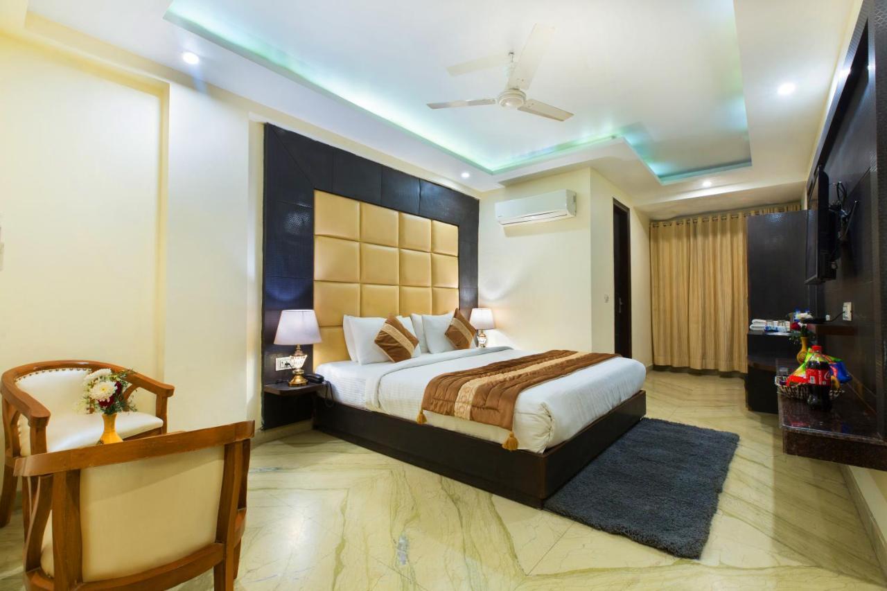 Hotel Viva Palace 新德里 外观 照片