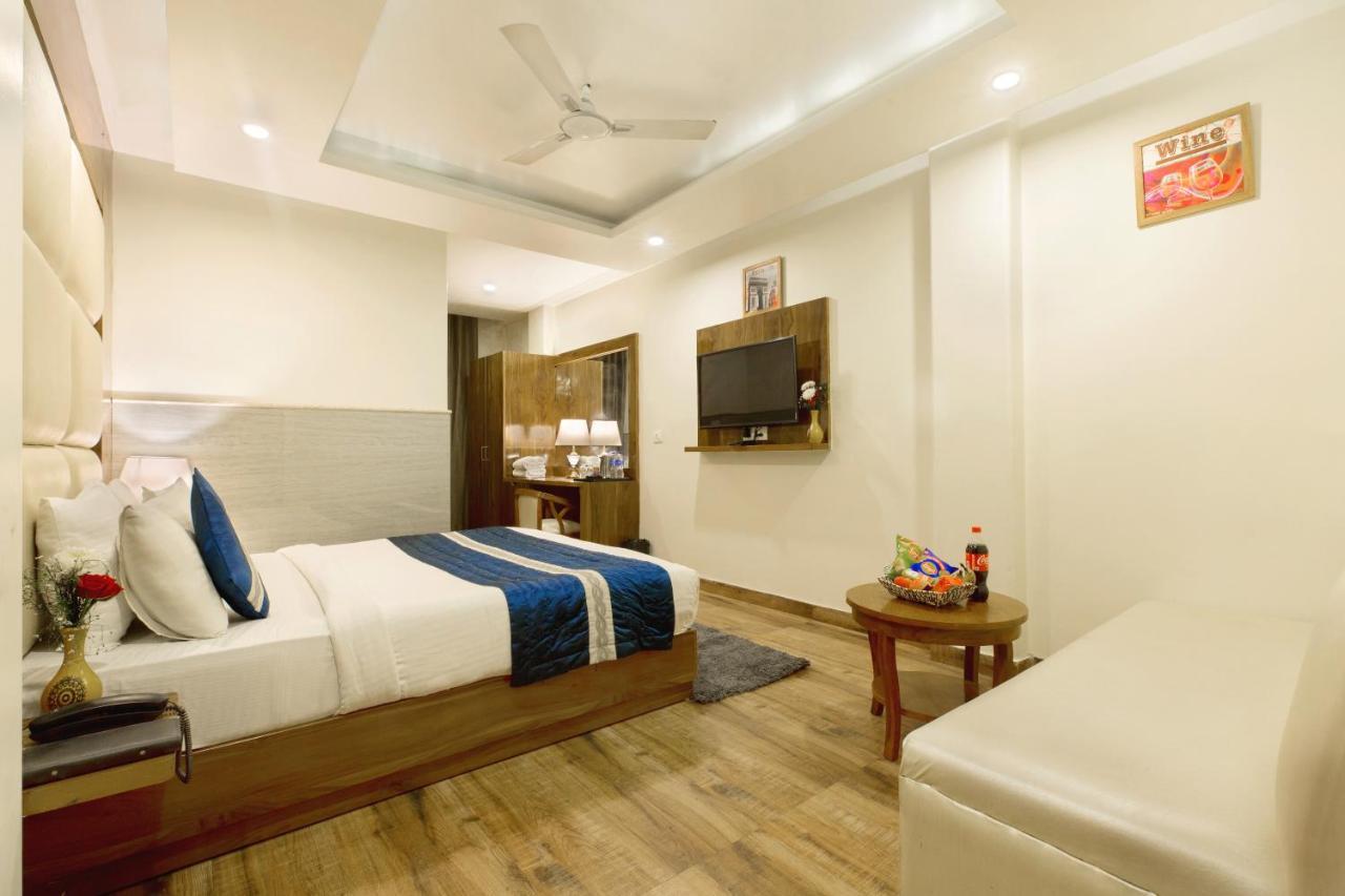 Hotel Viva Palace 新德里 外观 照片