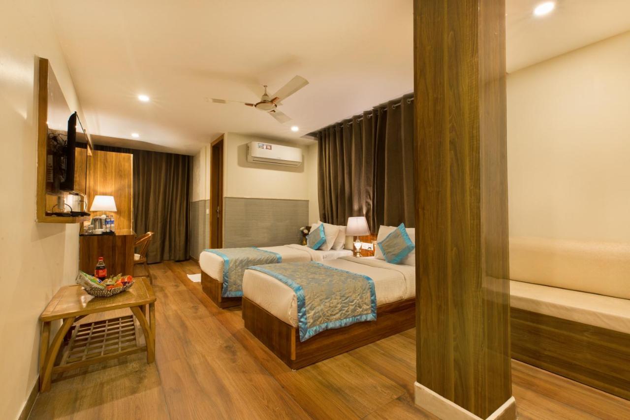 Hotel Viva Palace 新德里 外观 照片