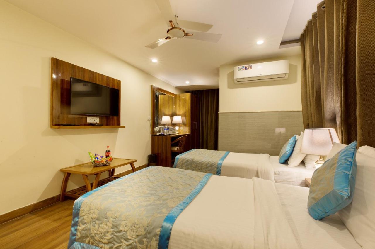Hotel Viva Palace 新德里 外观 照片
