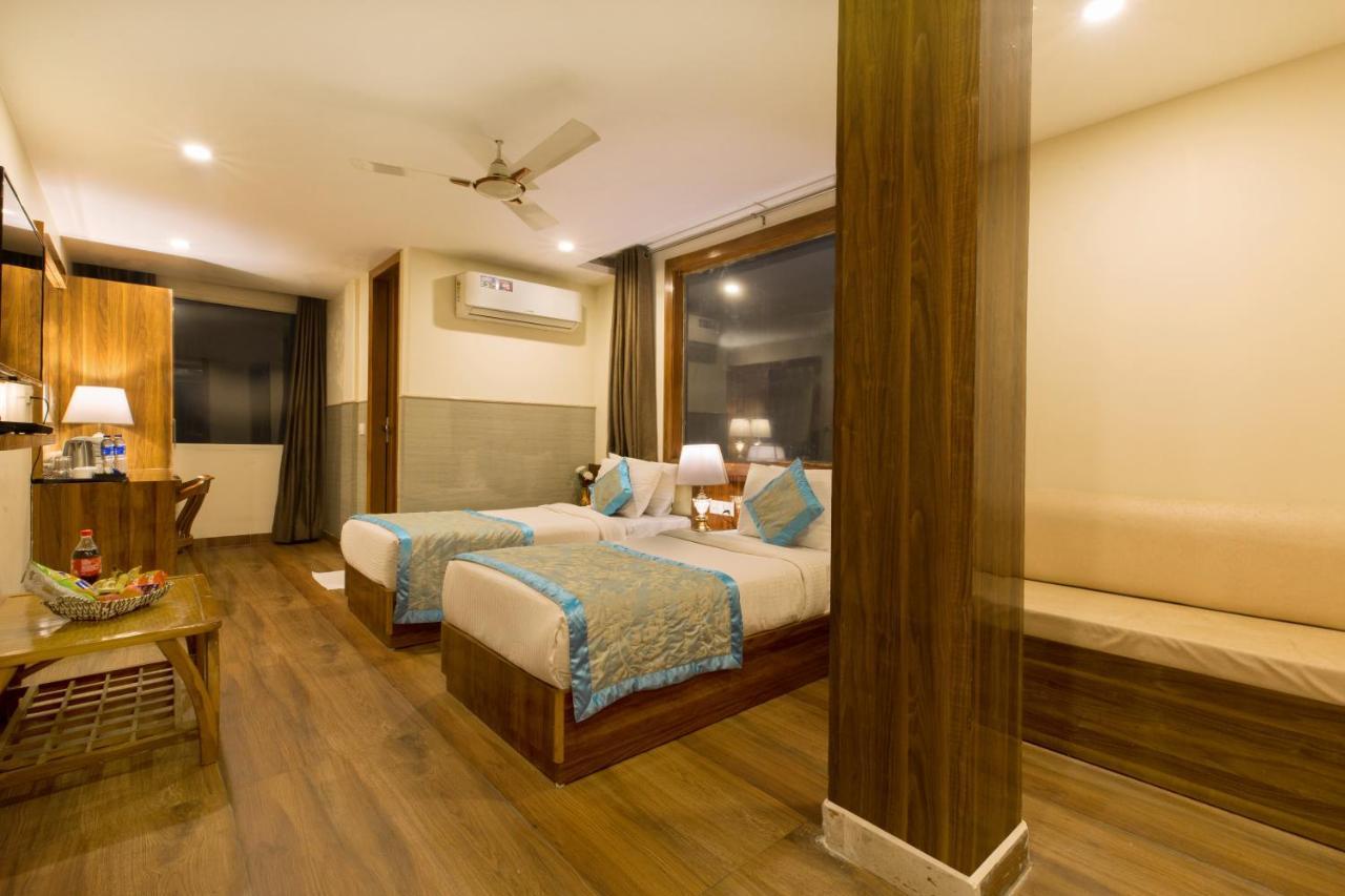 Hotel Viva Palace 新德里 外观 照片